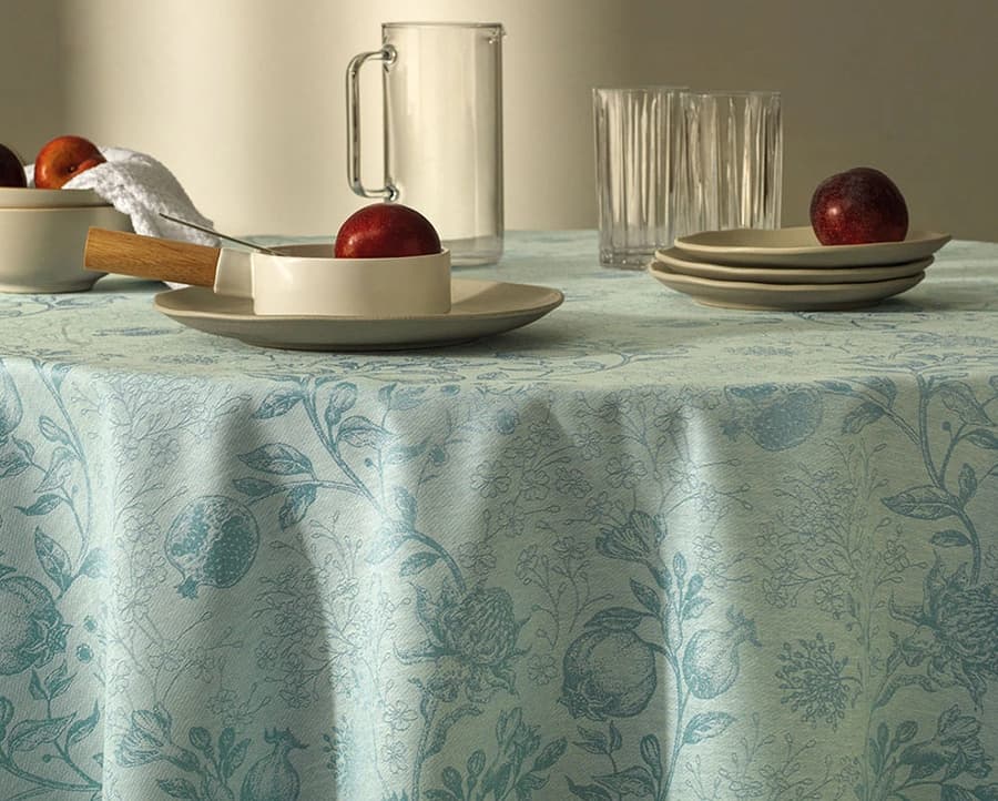 Toalha de Mesa Karsten Sempre Limpa Jacquard Roman - Redonda - 1.78m