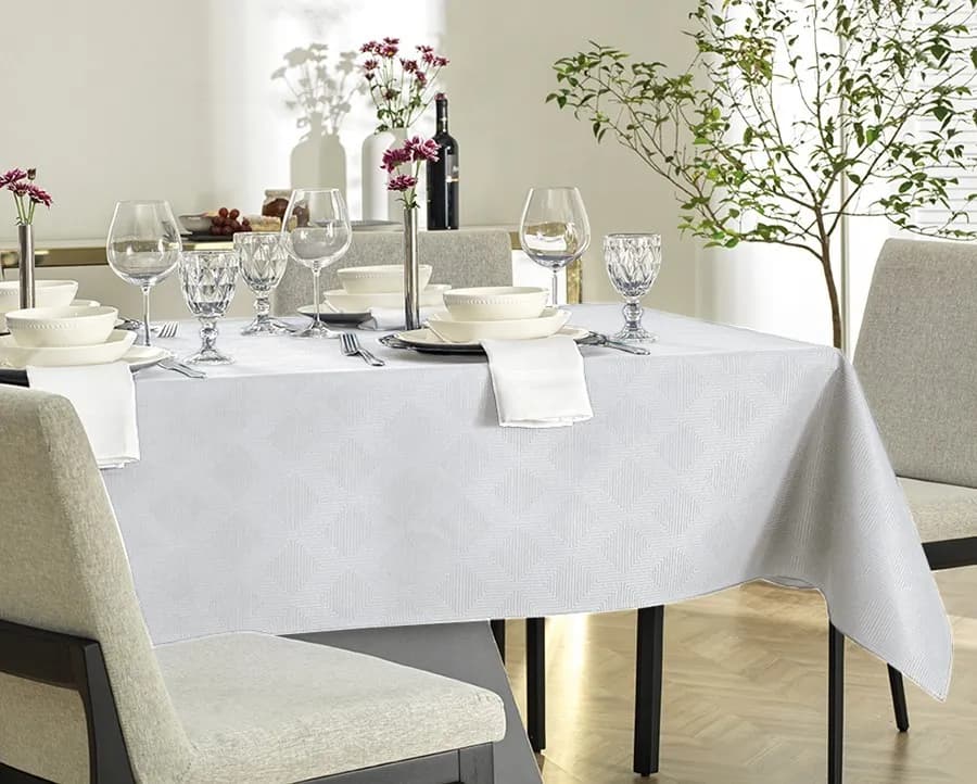 Toalha de Mesa Karsten Sempre Limpa Jacquard Zattar - Retangular - 1.60x3.20m